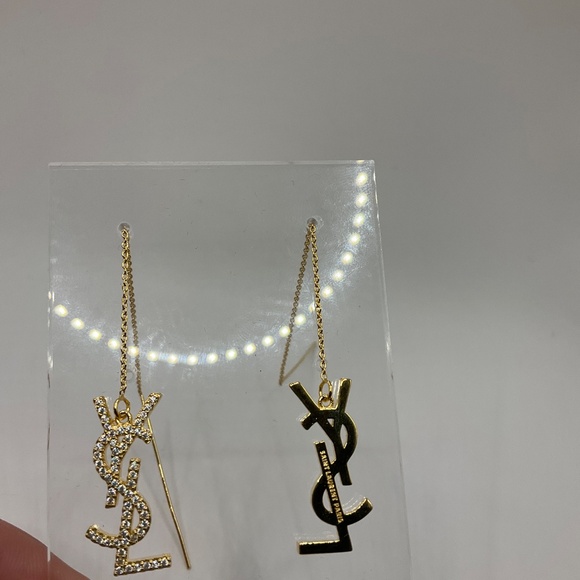 - Stretch earrings with monogram YSL - Picture 3 of 5